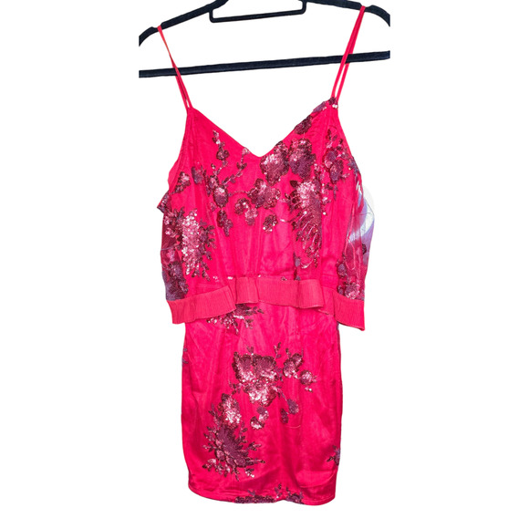 Banjul New red sequin party Valentine dress - Picture 3 of 11